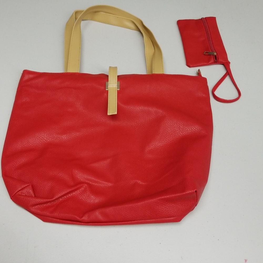 NIP Elegant Zip Tote with Organizer Wristlet